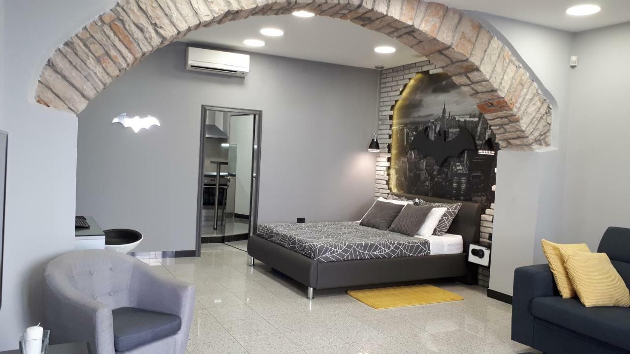 Batcave Apartment Pula Ngoại thất bức ảnh